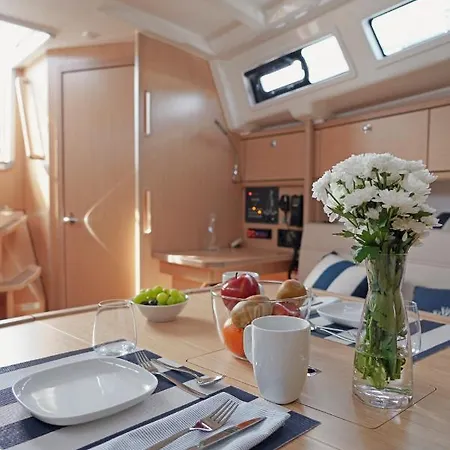 Båthotell Luxury Sailing Boat Lisboa